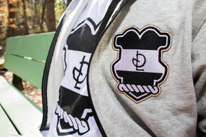 Signature Crest Jogger